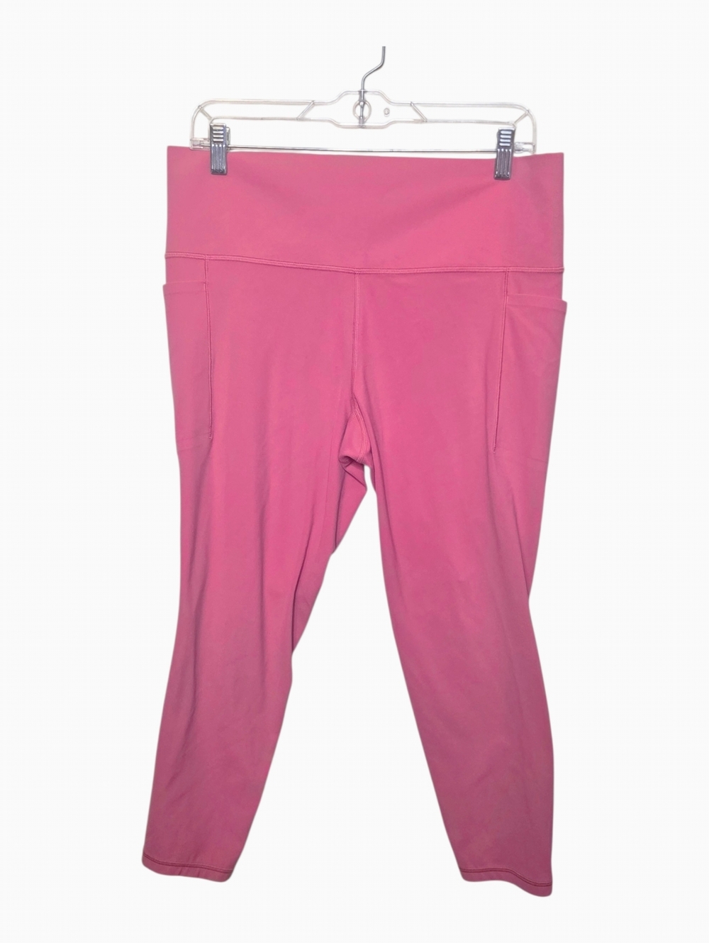 Athleta Salutation Stash Pocket II 7/8 Tight